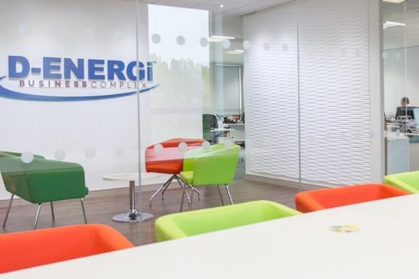 D-ENERGI, Unit D, Madison Place