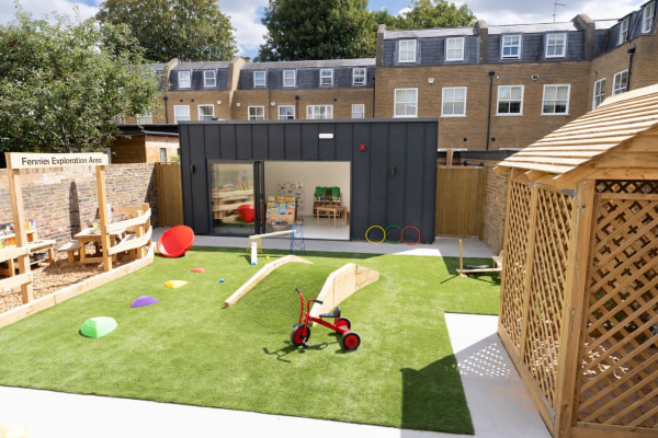 Fennies Clapham, Clapham Road, London