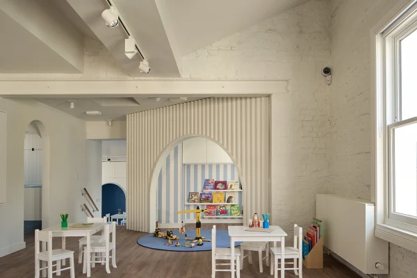 Pippa Pop-ins (91-93 Princedale Road), London