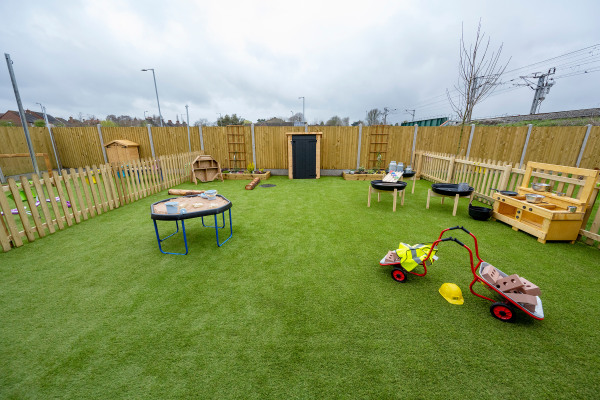 Busy Bees at Aylesbury Kingsbrook HP22 7BX