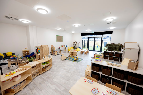 Busy Bees at Aylesbury Kingsbrook, 95 Armstrong Fields