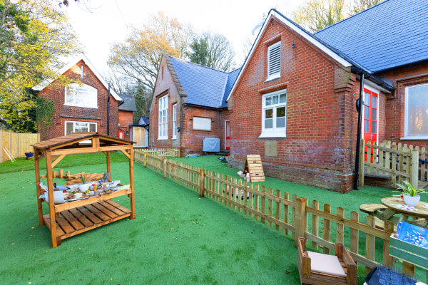 Busy Bees Stansted Mountfitchet, Lower Street