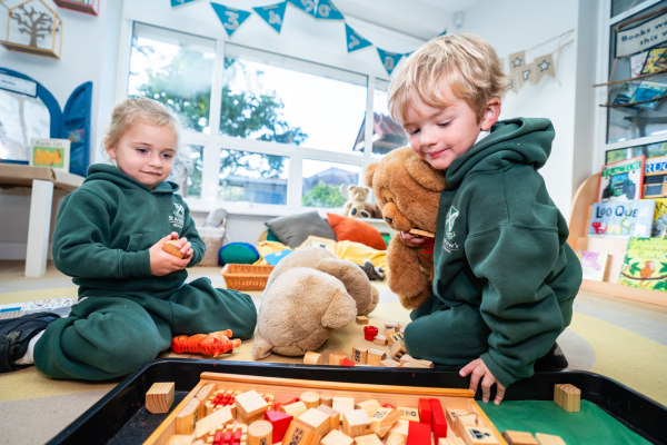 St Andrew's, Berkshire, Reading, Berkshire