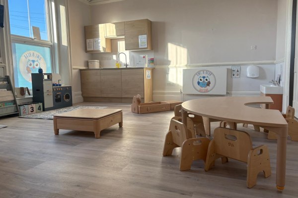 Owl & Bear Daycare - Maidstone Nursery ME15 6SX