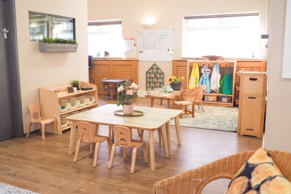 Aplomb Day Nursery - Hendon, 169 West Hendon Broadway