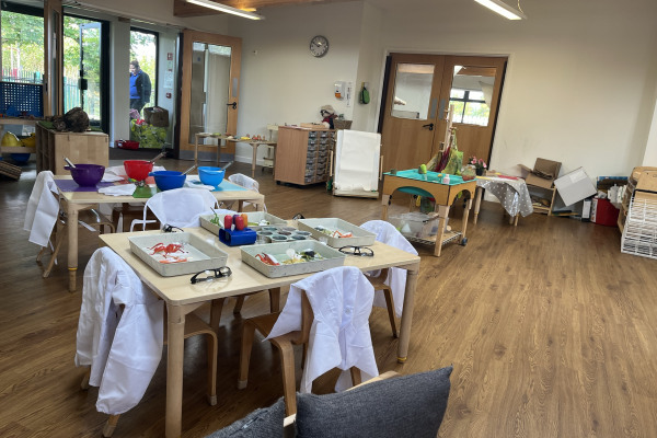 Happy Days Preschool - Saltford, Bristol, Bath & North East Somerset