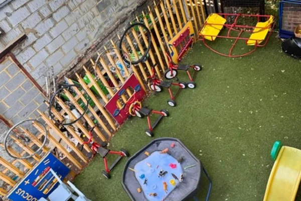 Mini Treasures Nursery Castlemead - Camberwell, London