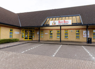 Busy Bees Oldbrook, Milton Keynes, Buckinghamshire