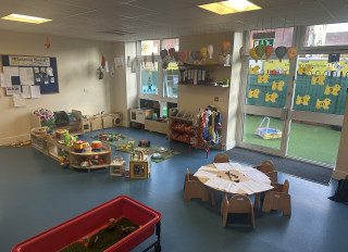 Bloomers Day Nursery - Hackney, London, London