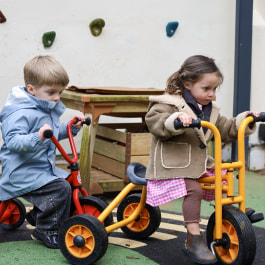 The Acorn Nursery School, London, London