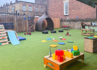 Kido St Patrick's, London, London