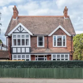 N Family Club - Weybridge