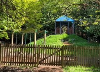 Acorns Nursery, Hamsey Green Primary School, Tithepit Shaw Lane