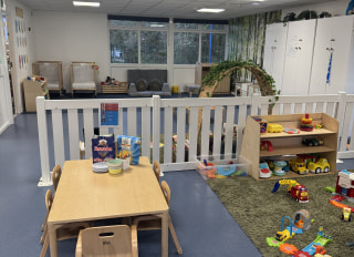 Owls Nursery School at Hawksmoor Primary, London, London