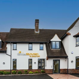 Fennies Cheam, Worcester Road