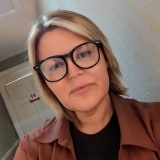 Laura Melles
