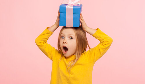 childrens presents, christmas toys; toys for childrens; childrens toys