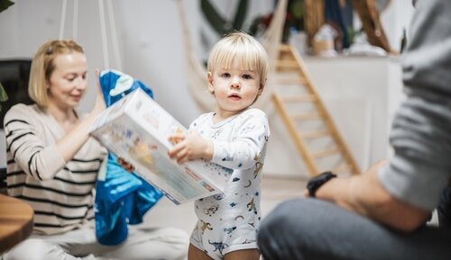 how much does it cost to raise a child; cost of child; child cost